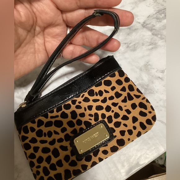 Nine West Zip Pouch Cheetah Black Leather Coin Purse - Picture 10 of 14